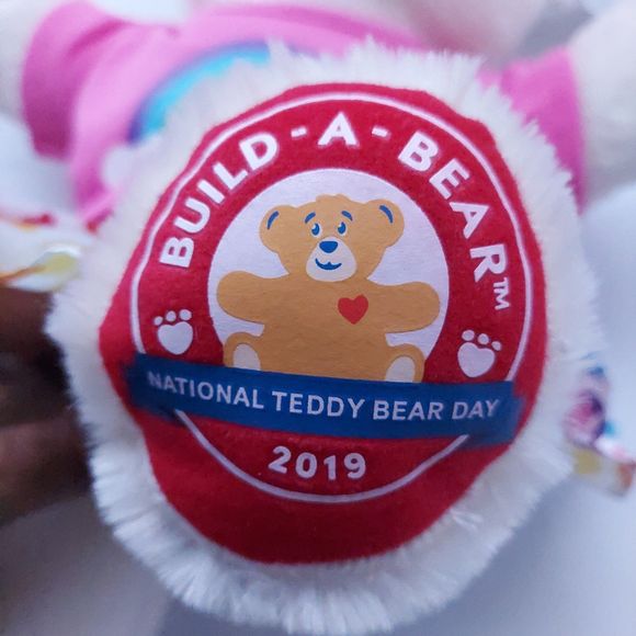 Build a Bear Workshop National Teddy Bear Day 2019 Bear with Rainbow Shirt - Picture 6 of 12